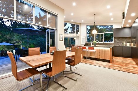 Photo of property in 84a Scott Road, Stanmore Bay, Whangaparaoa, 0932