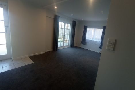 Photo of property in 11 Jenelin Road, Glendene, Auckland, 0602