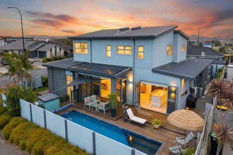 Photo of property in 64 Sandhurst Drive, Papamoa Beach, Papamoa, 3118