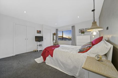 Photo of property in 18b Devon Road, Bucklands Beach, Auckland, 2012