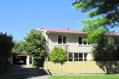 Photo of property in 19 Guildford Street, Burnside, Christchurch, 8053