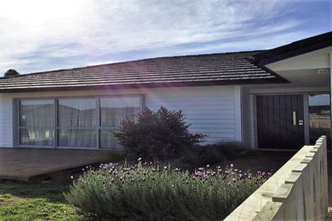 Photo of property in 1 Gardner Place, Otaki, 5512