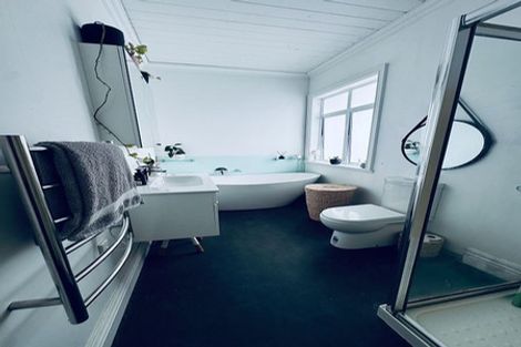 Photo of property in 378 Owhiwa Road, Parua Bay, Onerahi, 0192