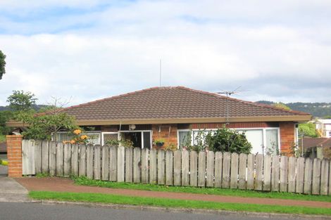 Photo of property in 3/74 West Coast Road, Glen Eden, Auckland, 0602