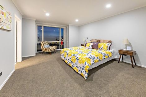 Photo of property in 32 Kauri Heart Avenue, Takanini, 2112