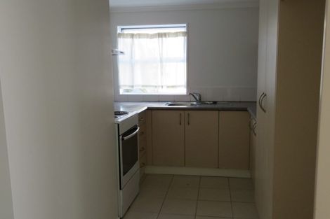 Photo of property in 1/31 Becroft Drive, Forrest Hill, Auckland, 0620