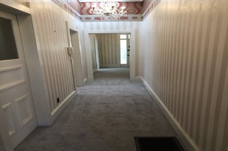 Photo of property in 15 Norwood Road, Bayswater, Auckland, 0622