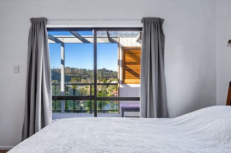 Photo of property in 45 Stillwater Crescent, Stillwater, Silverdale, 0993