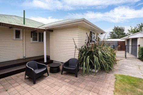 Photo of property in 40 Vancouver Crescent, Wainoni, Christchurch, 8061