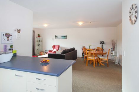 Photo of property in 9/241 Hinemoa Street, Birkenhead, Auckland, 0626