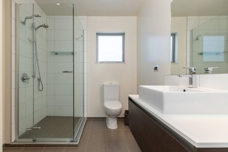 Photo of property in 21 Metzenthin Close, Raumati South, Paraparaumu, 5032