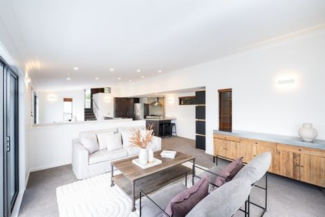 Photo of property in 5a Corry Avenue, Bluff Hill, Napier, 4110