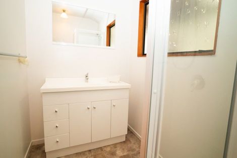 Photo of property in 3/2 Bill Ashcroft Grove, Havelock North, 4130