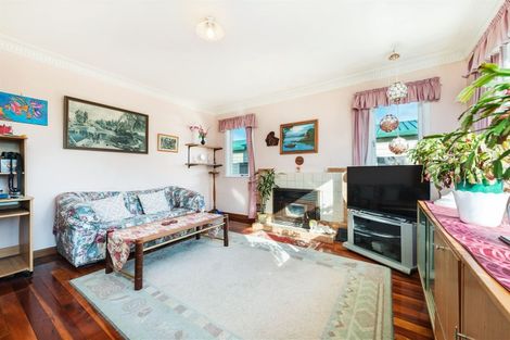 Photo of property in 1/29 James Laurie Street, Henderson, Auckland, 0612