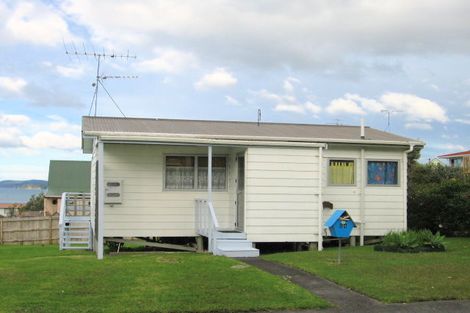 Photo of property in 14 Matangi Terrace, Snells Beach, 0920