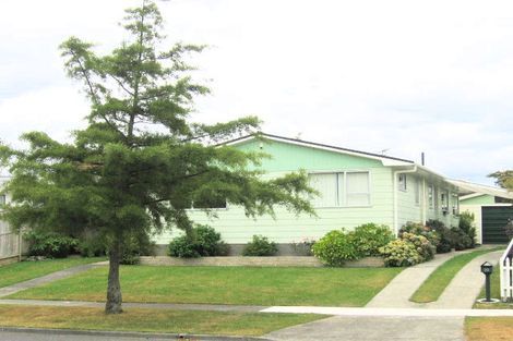 Photo of property in 98 California Drive, Totara Park, Upper Hutt, 5018