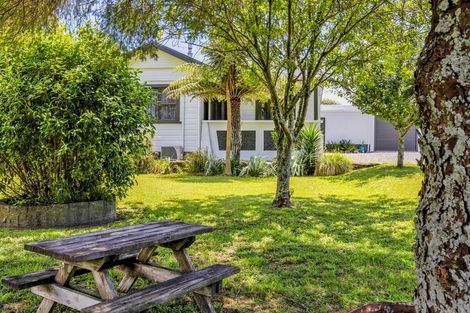 Photo of property in 80 Conway Road, Eltham, 4322