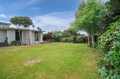 Photo of property in 22 Cruickshank Crescent, Rosedale, Invercargill, 9810