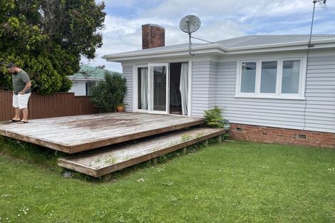 Photo of property in 1/15 Tane Street, New Lynn, Auckland, 0600