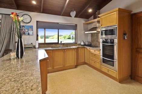 Photo of property in 73 Logan Road, Buckland, Pukekohe, 2677