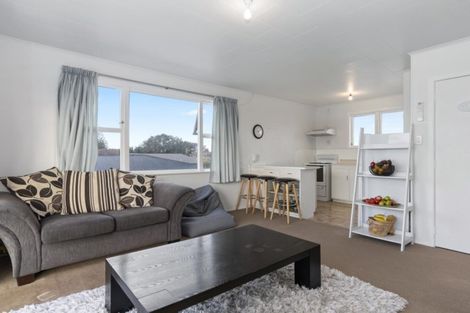 Photo of property in 22 Karewa Parade, Papamoa Beach, Papamoa, 3118