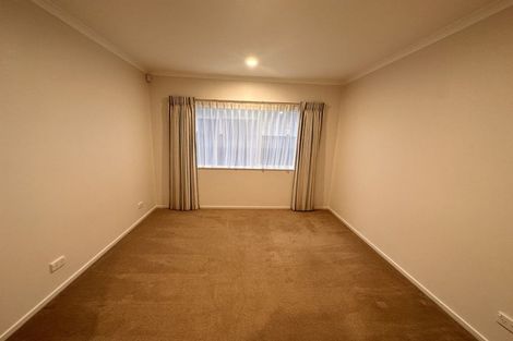 Photo of property in 18 Dan Tori Place, Orewa, 0931