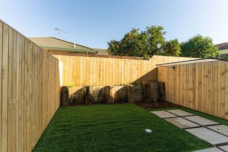 Photo of property in 11 Rangimarie Close, Opaheke, Papakura, 2113