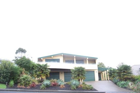 Photo of property in 5 Chilton Place, Howick, Auckland, 2014