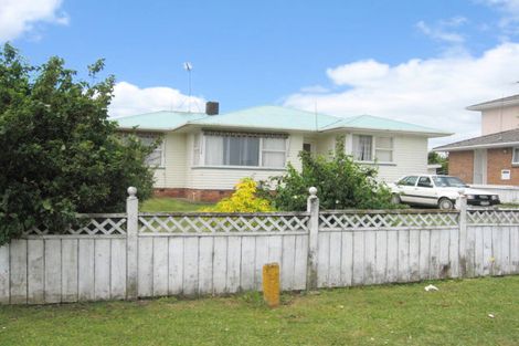 Photo of property in 42 Edinburgh Avenue, Rosehill, Papakura, 2113