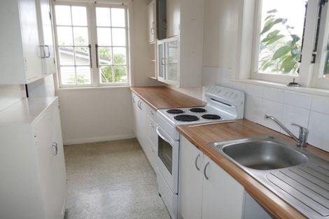 Photo of property in 9 Akarana Avenue, Mount Roskill, Auckland, 1041