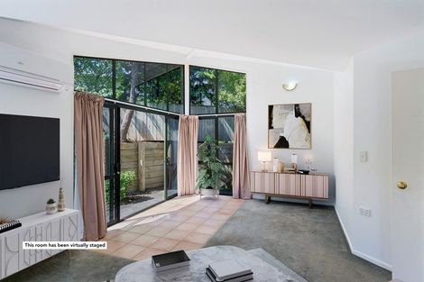 Photo of property in 2/53 Amohia Street, Paraparaumu, 5032