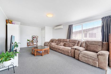 Photo of property in 27 Sidey Avenue, Clover Park, Auckland, 2019