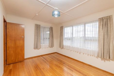 Photo of property in 42 Great South Road, Huntly, 3700