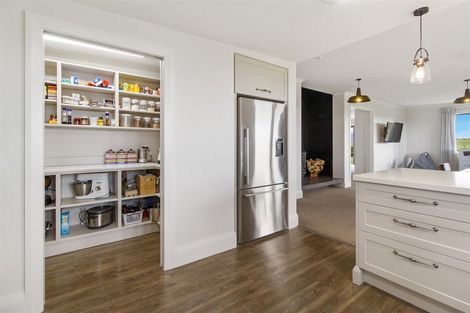 Photo of property in 308 Timaru Road, Waimate, 7978