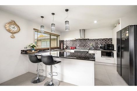 Photo of property in 10 Kipling Crescent, Owhata, Rotorua, 3010