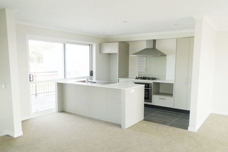 Photo of property in 92 Arrowsmith Drive, Flat Bush, Auckland, 2019