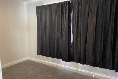 Photo of property in 17 Naughton Terrace, Kilbirnie, Wellington, 6022