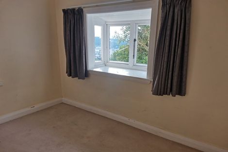 Photo of property in 90 Farnham Street, Mornington, Wellington, 6021