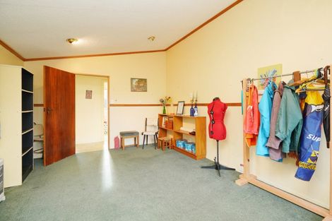 Photo of property in 28 Dunns Road, Otatara, Invercargill, 9879