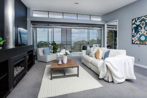 Photo of property in Ocean Breeze Apts, 23107/87 Clyde Road, Browns Bay, Auckland, 0630