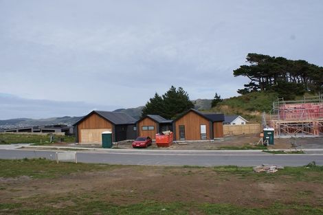 Photo of property in 22 Queen Charlotte Drive, Aotea, Porirua, 5024