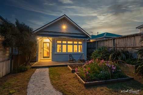 Photo of property in 99a Freyberg Street, Lyall Bay, Wellington, 6022