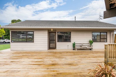 Photo of property in 4 Destino Court, Conifer Grove, Takanini, 2112