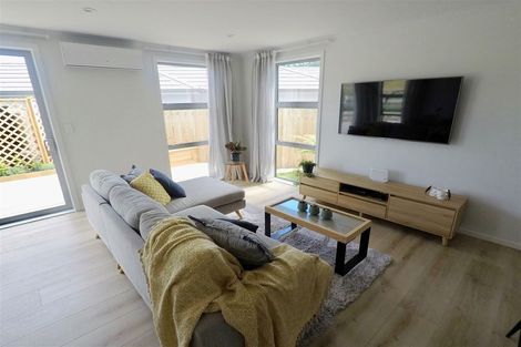 Photo of property in 5 Sauterne Road, Kumeu, 0810