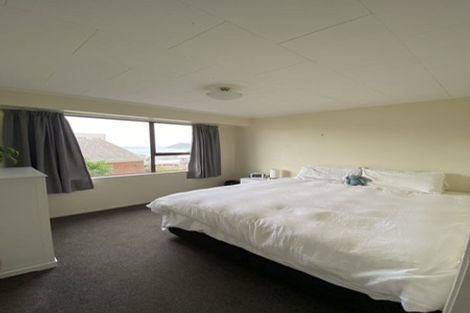 Photo of property in 15 Welland Place, Island Bay, Wellington, 6023