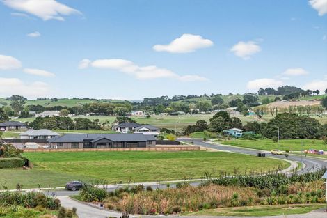 Photo of property in 2 Arahanga Road, Paparoa, 0571