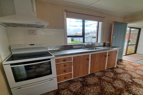 Photo of property in 12 Spenser Street, Milton, 9220