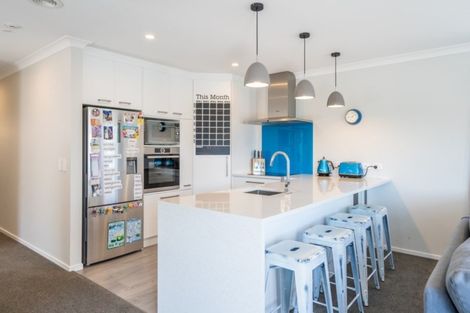 Photo of property in 98a Matai Road, Raumati South, Paraparaumu, 5032