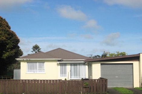 Photo of property in 17a Leslie Street, Waitara, 4320