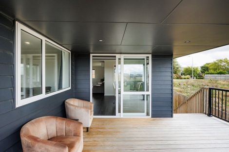 Photo of property in 7 Gibraltar Way, Fitzherbert, Palmerston North, 4410